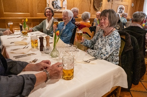 https://www.turnen-vfl-waiblingen.de/content/igal/012__4227769-UNPA7N-L-2291.jpg