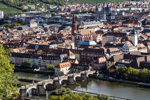 Blick über Würzburg von der Festung