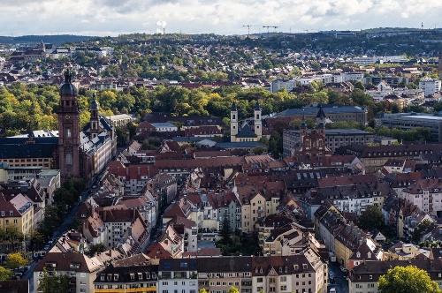 Blick über Würzburg von der Festung