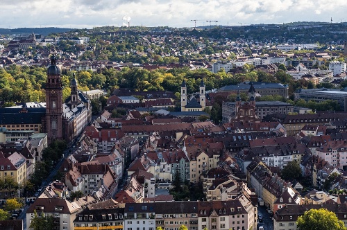 Blick über Würzburg von der Festung