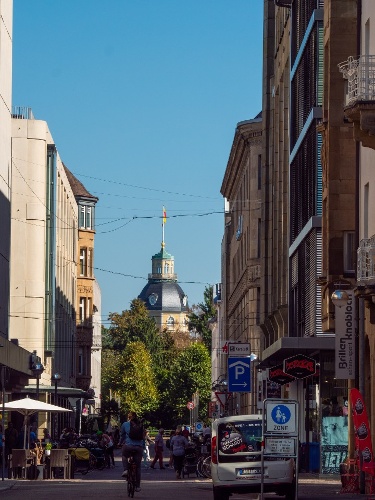 Blick von der Altstadt auf das Schloß